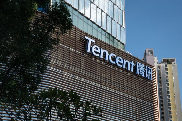 Sources: Chinese online grocery delivery startup Xingsheng Youxuan has raised $100M from Tencent at a $5B valuation (Bloomberg)